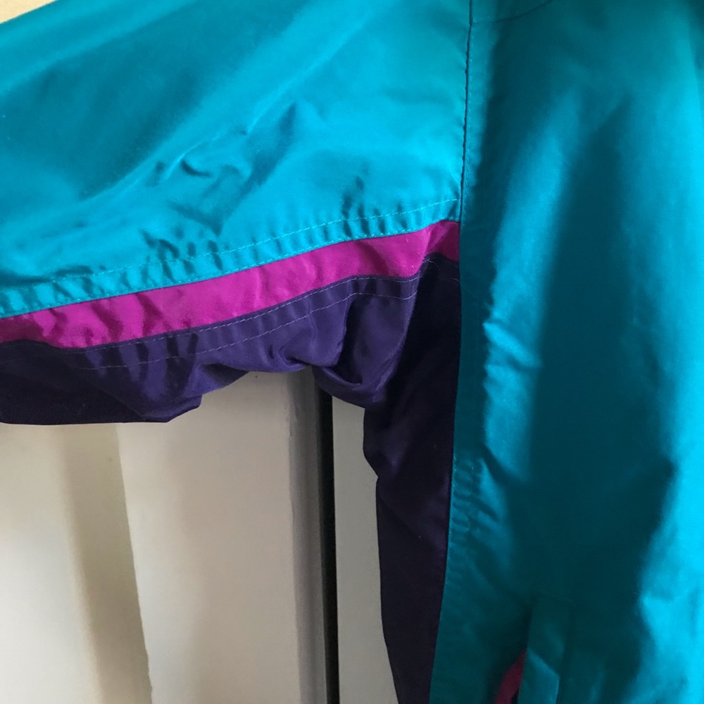 Windbreaker jacket - Picture 4 of 8